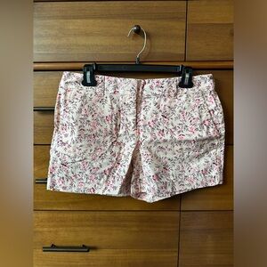Loft Women’s floral pink shorts